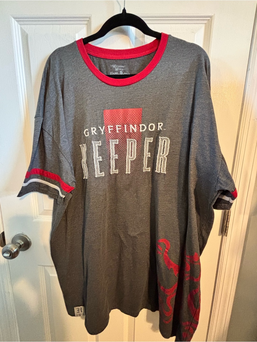 😍Gryffindor Harry Potter Women's Gray & Red Ringer Pajama Tee 3X